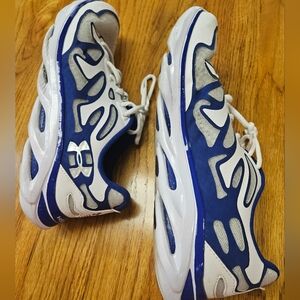 EUC Undee Armour SPINES